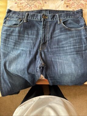 Lucky Brand Men's Dark Blue Relaxed Jeans